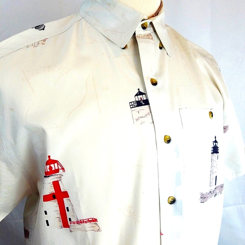 GPS Global Tracking short sleeved lighthouse shirt